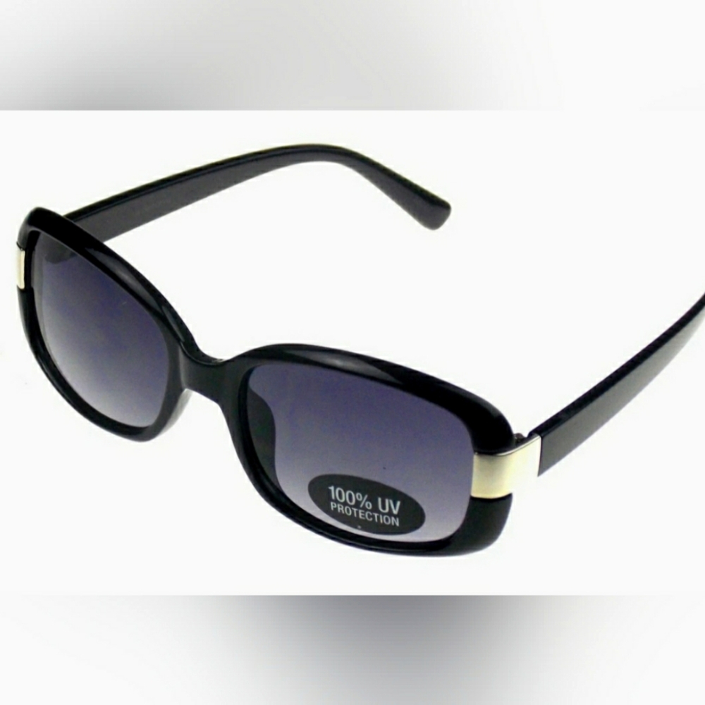 Liz Claiborne Black Sunglasses with UV Protection New - Picture 1 of 5